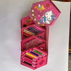 Hello Kitty Colour Set